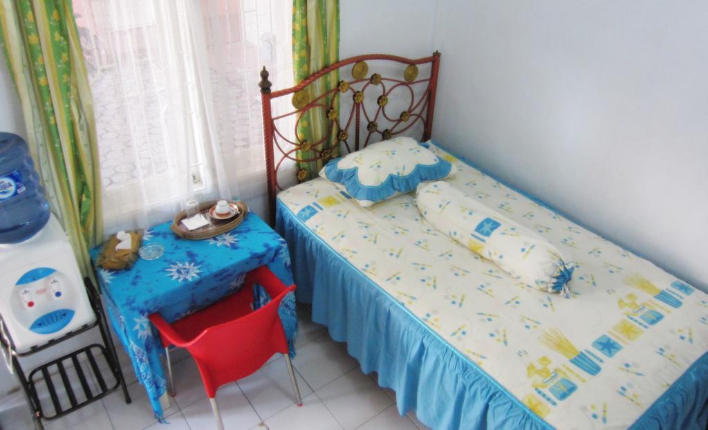 Griya 24 Homestay Medan Esterno foto