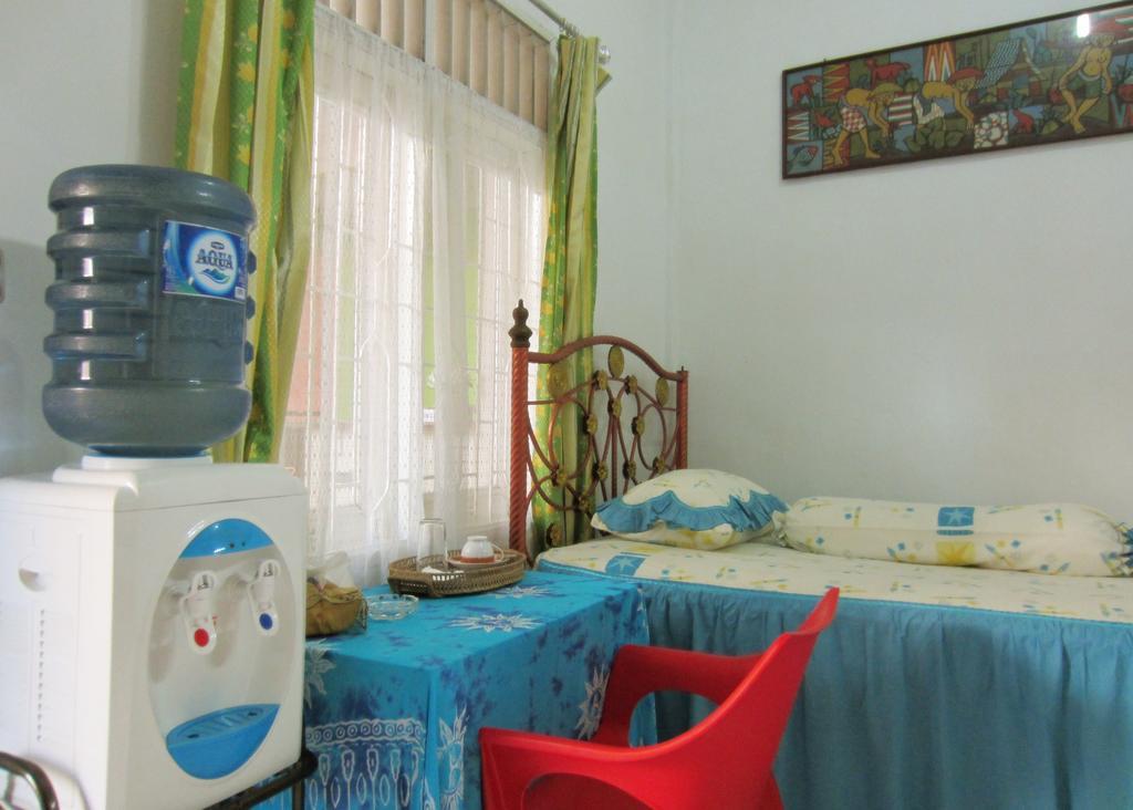 Griya 24 Homestay Medan Esterno foto