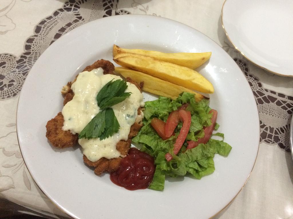 Griya 24 Homestay Medan Esterno foto